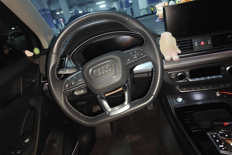 Used Audi Q5L 2022 45T Luxury Dynamic Model
