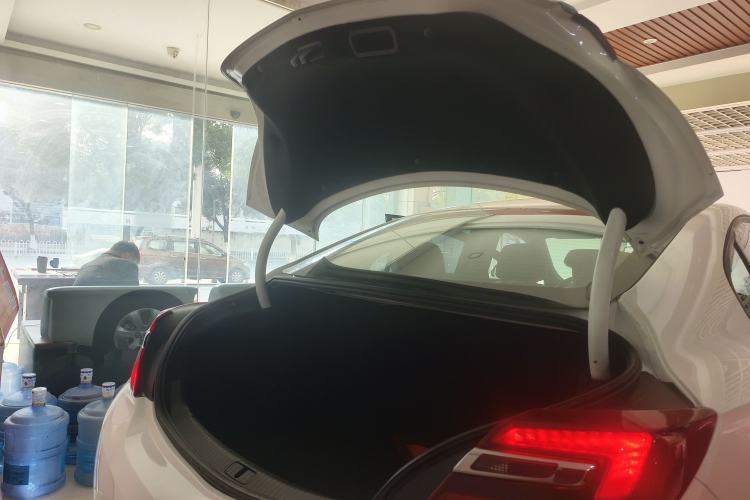 Used Buick Regal 2015 1.6T Leading Technology Model
