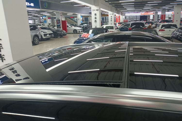 Used Mercedes-Benz GLC 2022 Refreshed GLC 300 L 4MATIC Dynamic Edition
