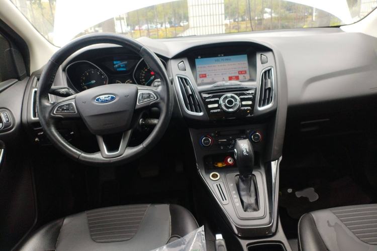 Used Ford Focus 2015 Sedan 1.6L Automatic Trend Model
