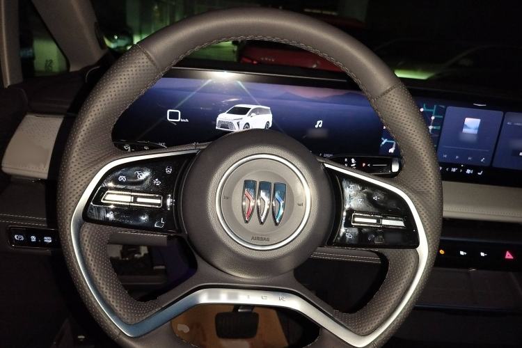 Used Buick GL8 2025 Lu Zun Deluxe Edition
