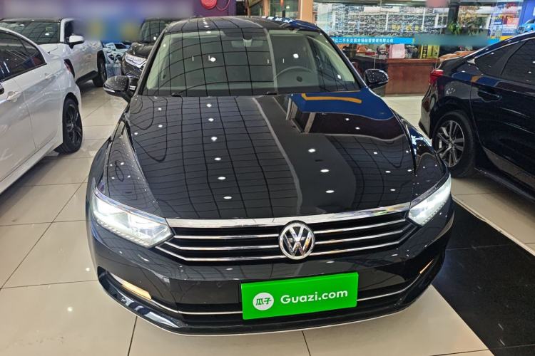 Used Volkswagen Magotan 2019 330TSI DSG Luxury Version China VI Standard