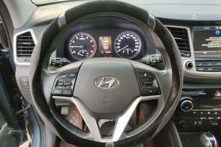 Used Hyundai Tucson 2015 1.6T Dual-Clutch Two-Wheel-Drive Smart Model