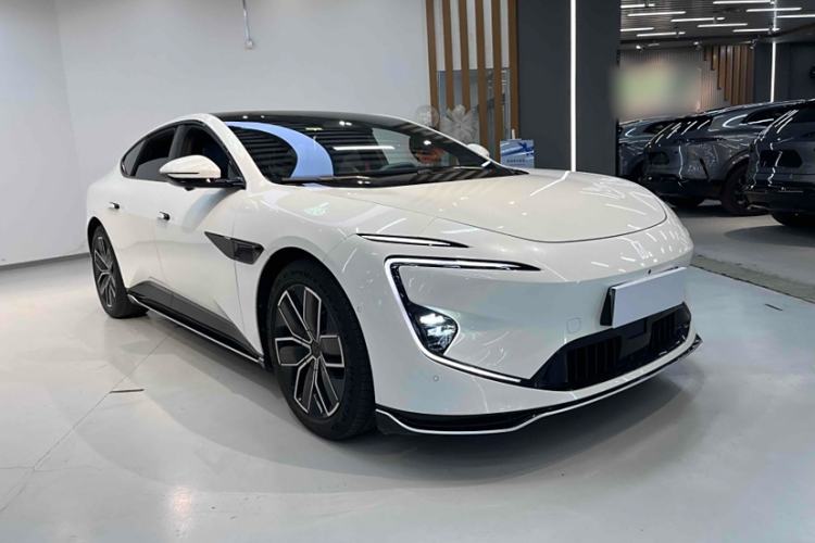 Used  12 2023 650 Three-Laser Four-Wheel Drive Performance Edition
