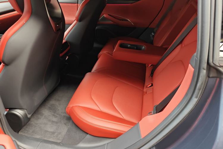 Used  SU7 2024 Four-Wheel Drive Ultra-Long Range Advanced Intelligent Driving Max Edition