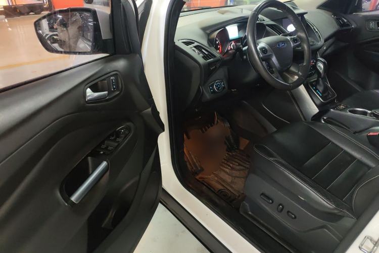 Used Ford Kuga 2015 2.0L GTDi Four-Wheel Drive Elite Model