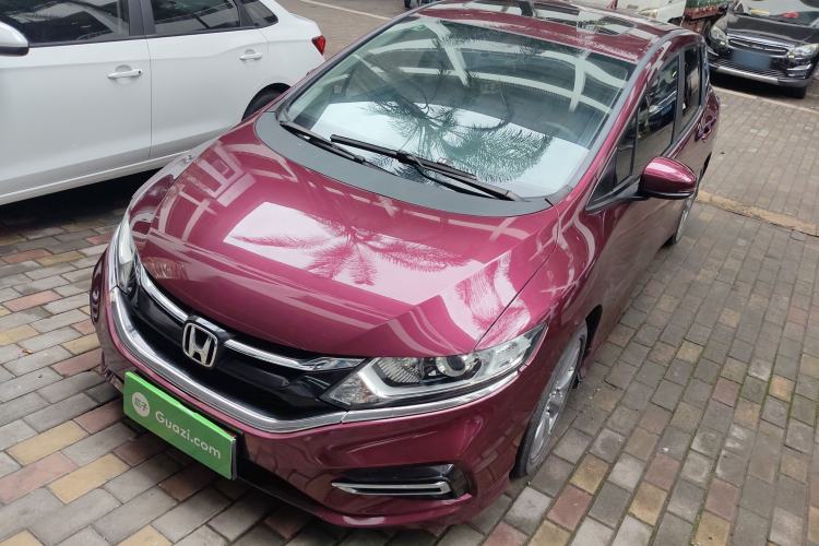 Used Honda Jade 2017 1.8L automatic Comfort version 5 seats