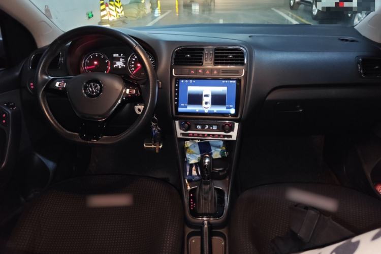 Used Volkswagen Polo 2014 1.6L Cross Polo Automatic