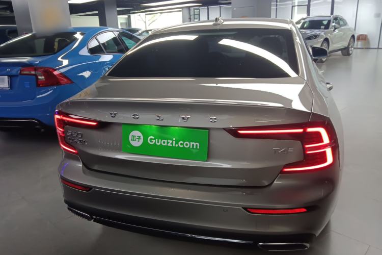 Used Volvo S60 2020 T4 Zhiyuan Luxury Edition
