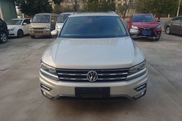 Used Volkswagen Tiguan L 2017 330TSI Automatic Two-Wheel Drive Luxury Edition
