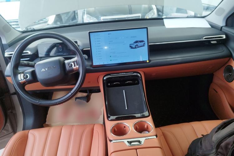 Used AION V 2024 Aion Tyrannosaurus 650 Smart Luxury Edition
