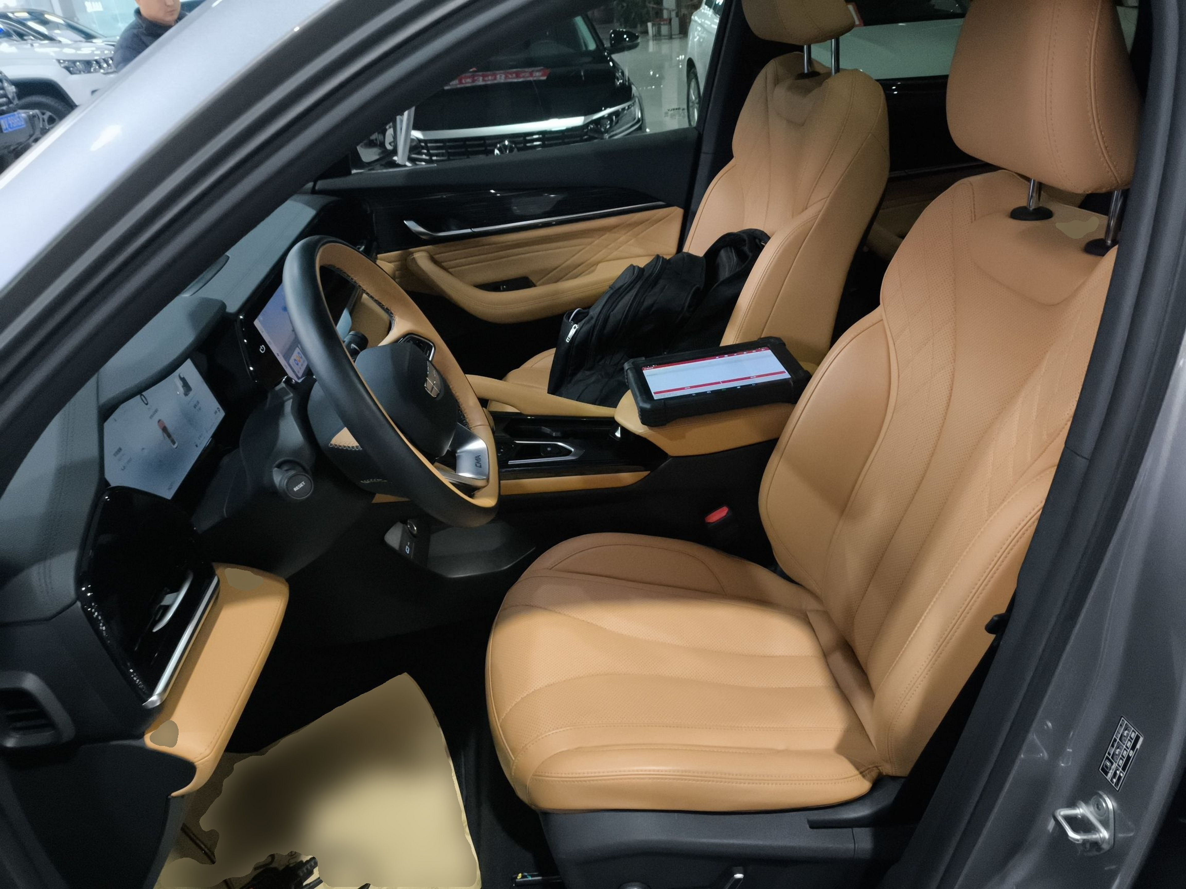 Переднее сиденье в автомобиле