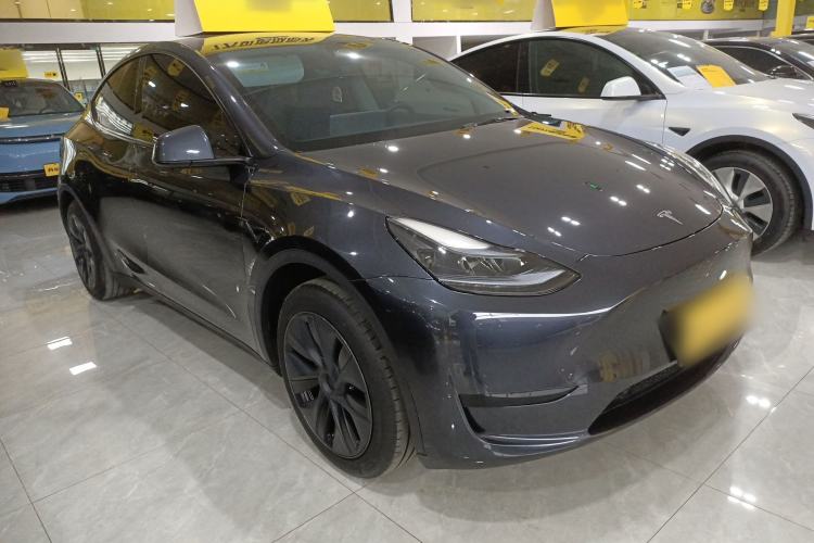 Used Tesla Model Y 2024 Rear-Wheel-Drive Version
