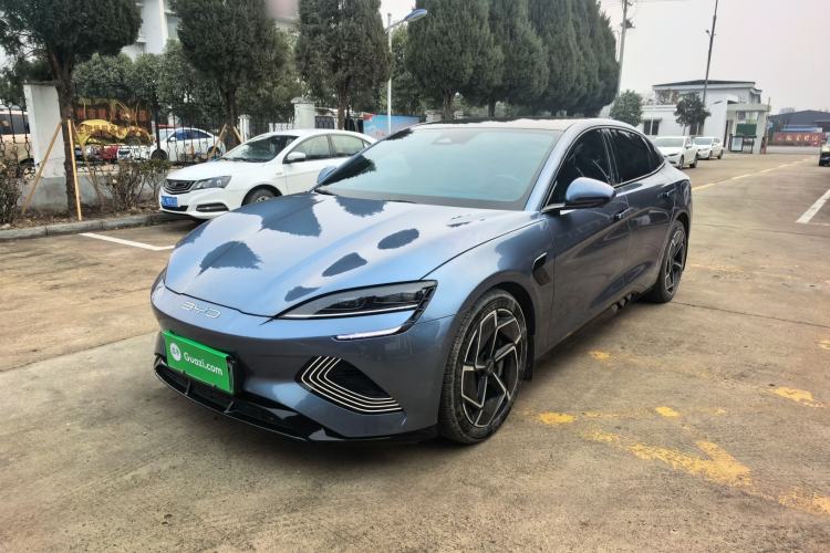 Used BYD Seal 2022 700 km Long-Range Rear-Wheel-Drive Version
