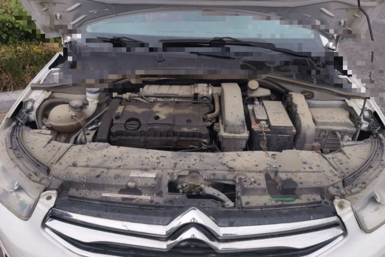 Used Citroen Elysee 2015 Qishang Edition 1.6L Automatic Fashion Model
