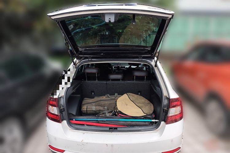 Used Skoda Rapid Spaceback 2016 Revised 1.6L Automatic Smart Drive Version
