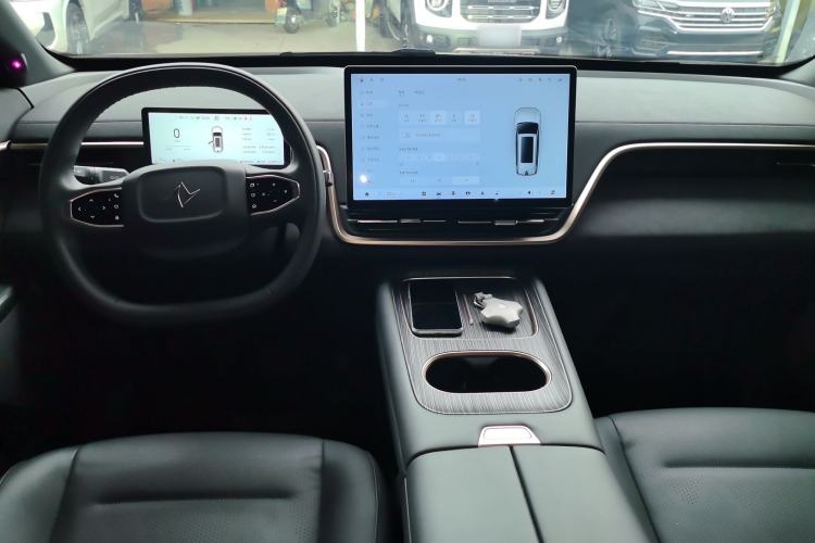 Used  eπ008 2024 210Max Range-Extended Version 6 Seats