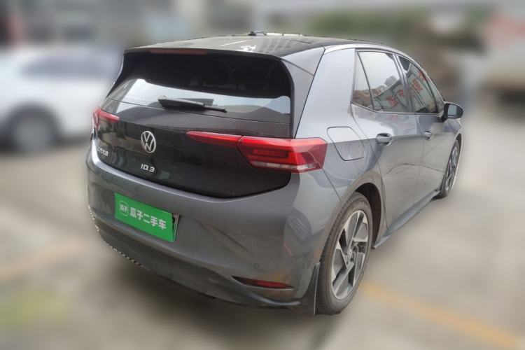 Used Volkswagen ID.3 2025 Smart Model Outstanding Oxygen Edition