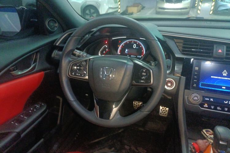 Used Honda Civic 2021 HATCHBACK 220TURBO CVT Trendy Cool Edition
