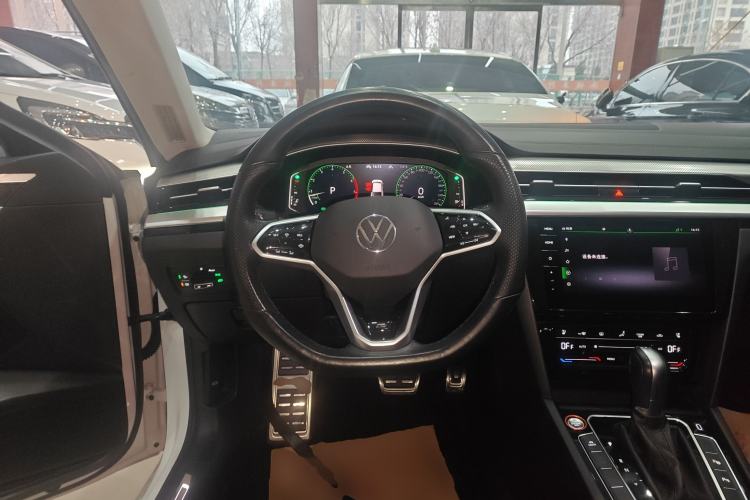 Used Volkswagen FAW-Volkswagen CC 2021 380TSI Striking Edition
