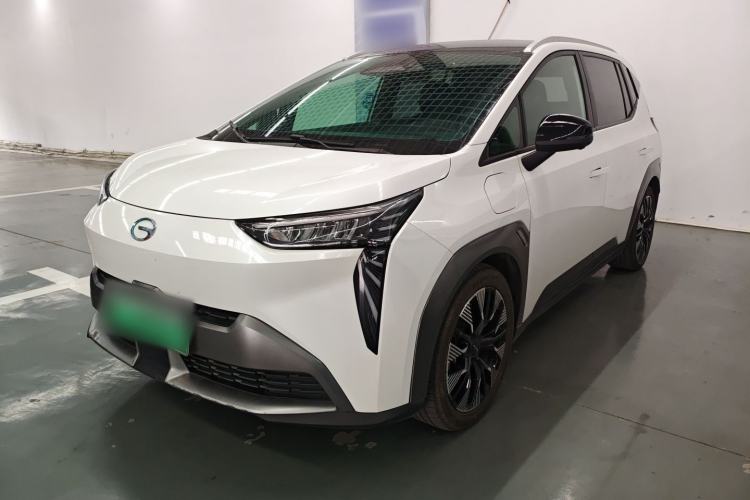 Used AION Y 2022 70 Tech Edition Lithium Iron Phosphate