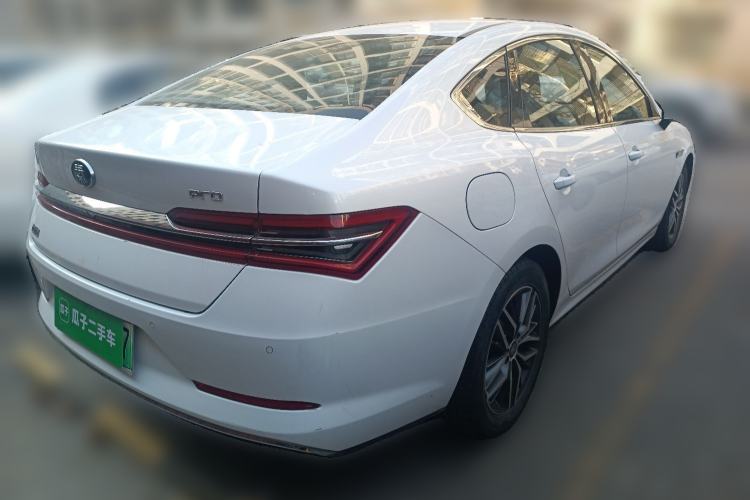 Used BYD Qin Pro New Energy 2019 EV Super Edition High-Power Smart Connect Luxurious Model