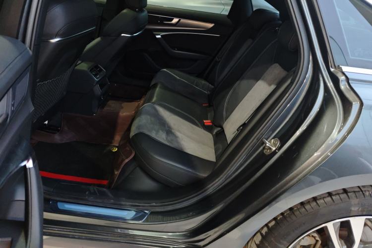 Used Audi A6L 2019 40 TFSI Luxury Dynamic Model
