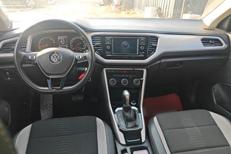 Used Volkswagen T-ROC 2020 230TSI DSG Two-Wheel Drive Advanced Version
