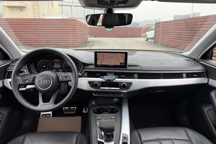 Used Audi A4L 2019 40 TFSI Fashion Edition China VI Emission Standard