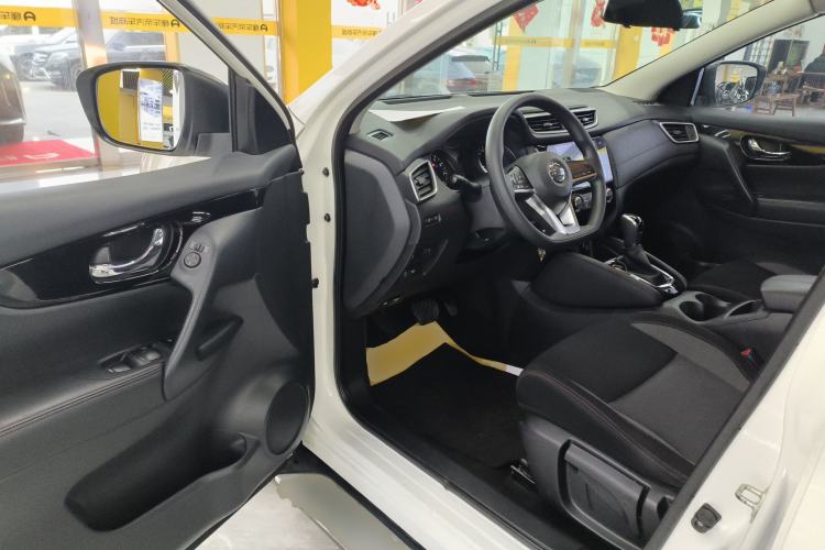 Used Nissan Qashqai 2019 2.0L CVT Smart Enjoyment Version
