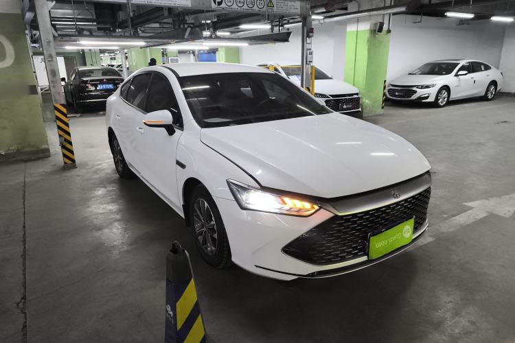 Used BYD Qin PLUS 2024 HONOR Edition DM-i 55KM Leading Model
