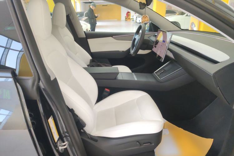 Used Tesla Model Y 2025 Rear-Wheel Drive First Edition