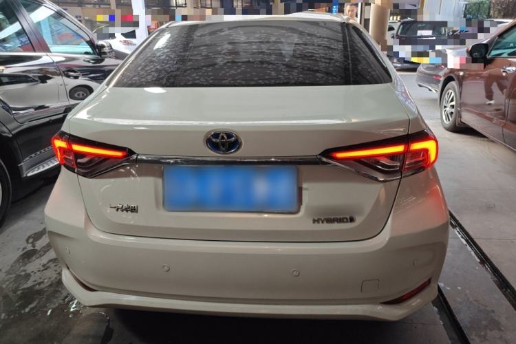 Used Toyota Corolla 2021 Dual-Motor 1.8L E-CVT Elite Edition
