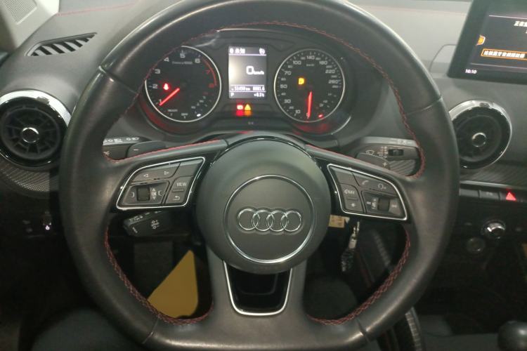 Used Audi Q2L 2023 35TFSI Progressive Dynamic Edition