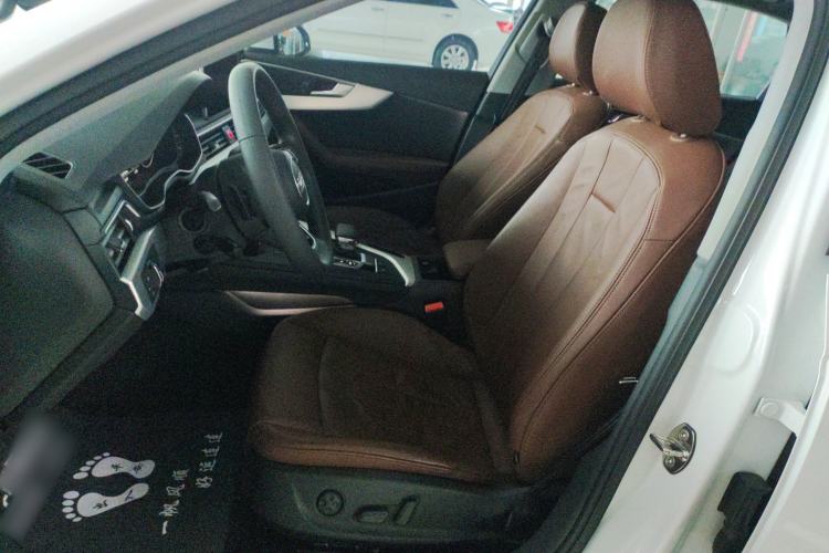 Used Audi A4L 2019 40 TFSI Fashion Version China V
