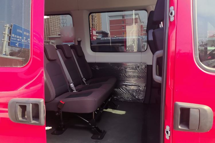 Used Iveco Eurocargo 2021 2.0T Manual Super-Rui Short Wheelbase High-Roof Side-Sliding Door F1A
