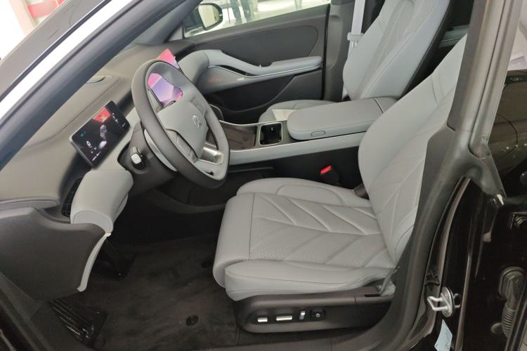 Used Nio ET5T 2025 75 kWh Touring
