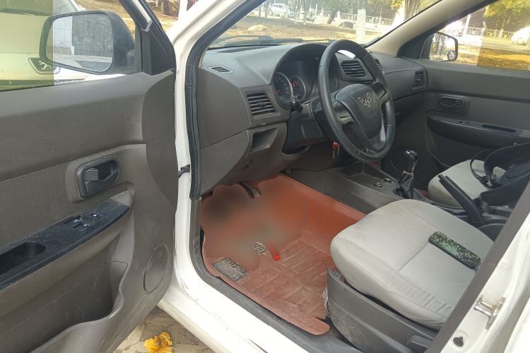 Used Wuling Hongguang 2015 1.2L S Base Model China V Standard
