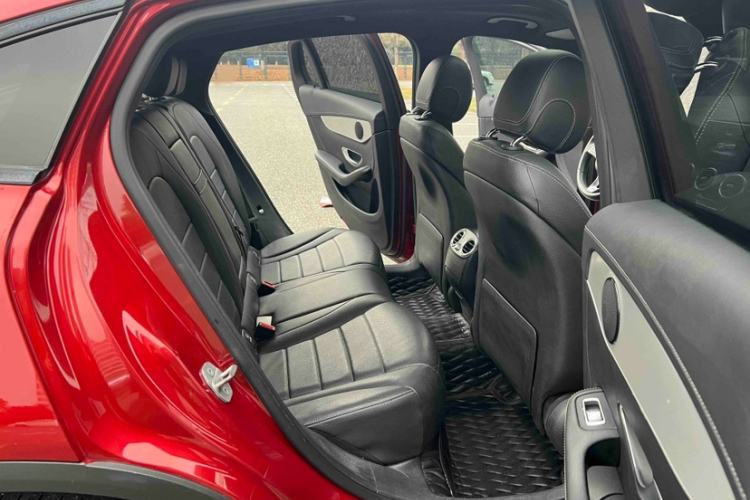 Used Mercedes-Benz GLC Coupe 2017 GLC 200 4MATIC Coupe SUV
