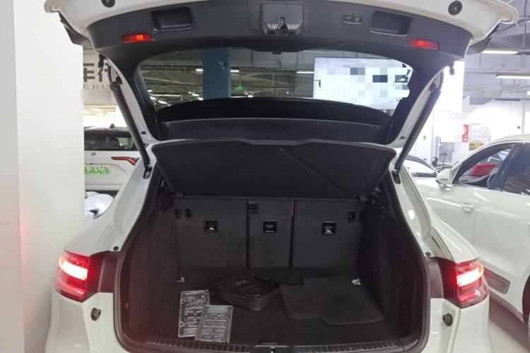 Used Porsche Macan 2022 Macan 2.0T