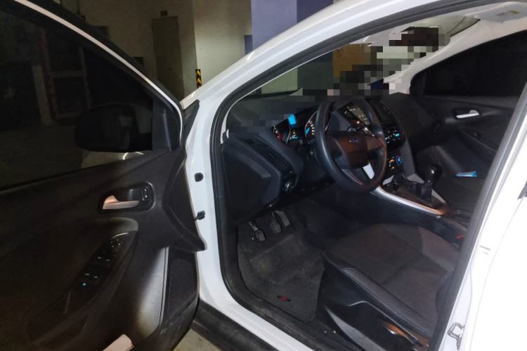 Used Ford Focus 2017 Hatchback 1.6L Manual Comfort Plus SmartDrive Edition