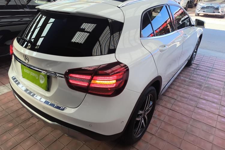 Used Mercedes-Benz GLA 2017 GLA 200 Fashion Model