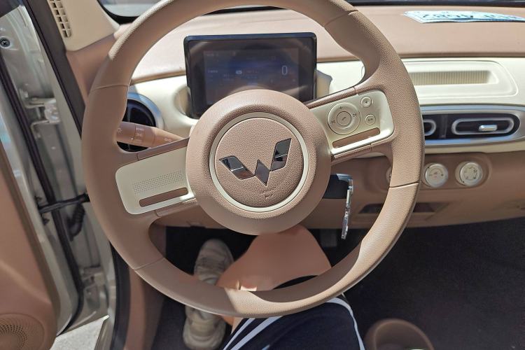 Used Wuling Hongguang MINIEV 2025 Four-Door Version Advanced Edition