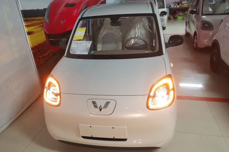 Used Wuling Hongguang MINIEV 2025 Four-Door Version Advanced Edition
