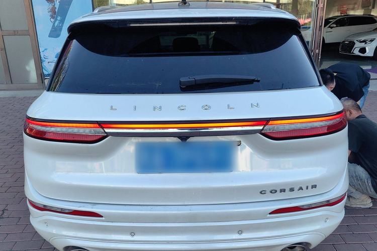 Used Lincoln Corsair 2022 2.0T Two-Wheel-Drive MONO Limited Edition
