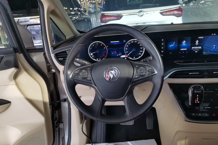 Used Buick GL8 2022 ES Landtrek 653T Luxury Edition
