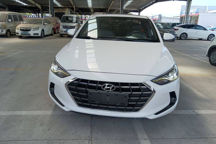 Used Hyundai Elantra 2019 1.4T Dual-Clutch Xuan Dong · Dynamic Model
