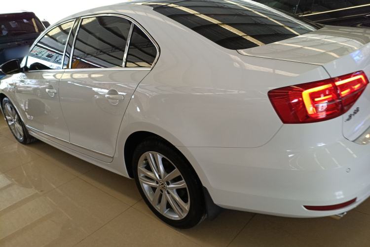 Used Volkswagen Sagitar 2018 280TSI DSG Luxury Model
