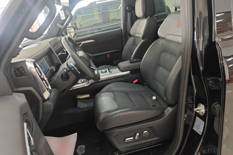 Used JETOUR Traveler 2023 2.0T All-Wheel Drive CrossPRO+