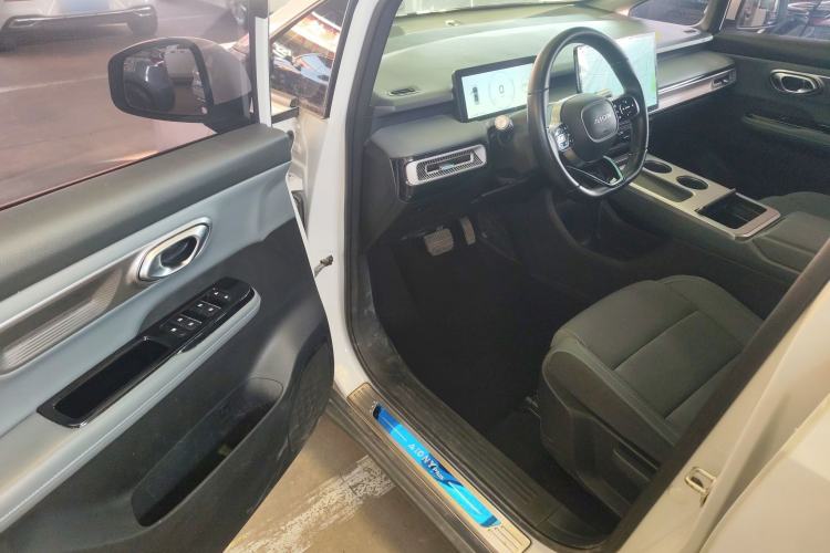 Used AION Y 2023 Plus 510 Enjoy Edition
